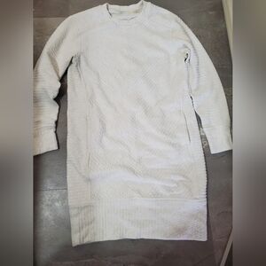 Lululemon On Repeat Dress. Textured. Lomg Sleeves. White, Cream. 2. No Collar!
